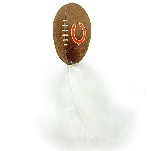 Best Plush CAT Toy - NFL Chicago Bears Complete Set of 3 piece Cat Toys Filled with Fresh Catnip. Includes: 1 Helmet Cat Toy, 1 Football Cat Toy with Feathers & 1 Beer Bottle. Beautiful Team Logos - color: CHICAGO BEARS, style: NFL Cat Trio Toy