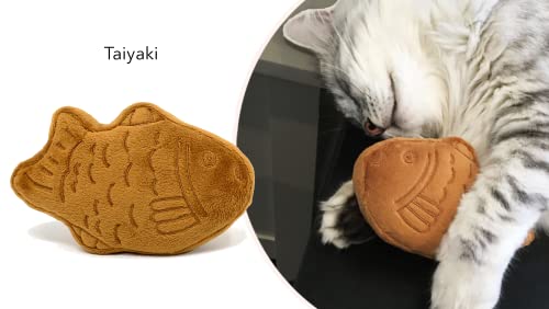 munchiecat Japanese Taiyaki Toy with Organic Catnip | Refillable, Washable for Cats and Kittens | Crinkles