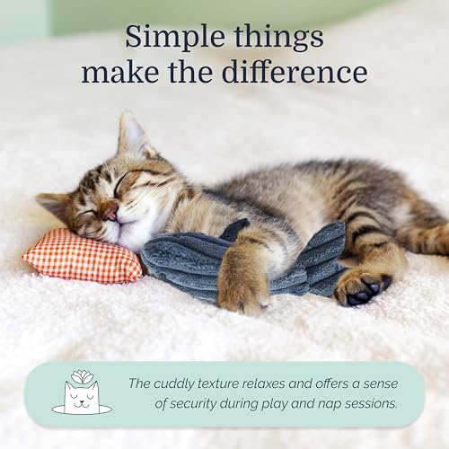 Hepper Whale Plush Toy - Durable Quiet Cat Toy for Indoor Cats