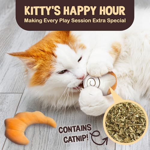 SunGrow Catnip Buns, Physical and Mental Enrichment Instruments for Felines, for Cat Entertainment and Relaxation, Cute Bread-Shaped Stuffed Companions, Soft Flanellete Material, 6 Pieces per Pack