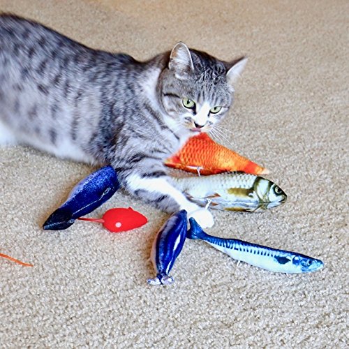 Youngever 7 Cat Toys Assortment with 5 Refillable Catnip Fish Cat Toys and 2 Catnip Fur Mouse Cat Toys, Extra Catnip for Refill, for Cat, Puppy, Kitty, Kitten, Ferret, Rabbit